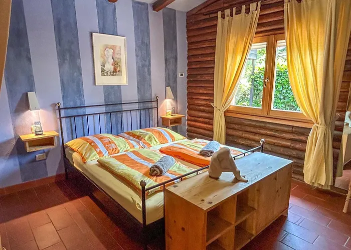 Bassotta Strand-blockhaus Sorico