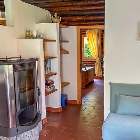 Tatil Evi Bassotta Strand-blockhaus Sorico
